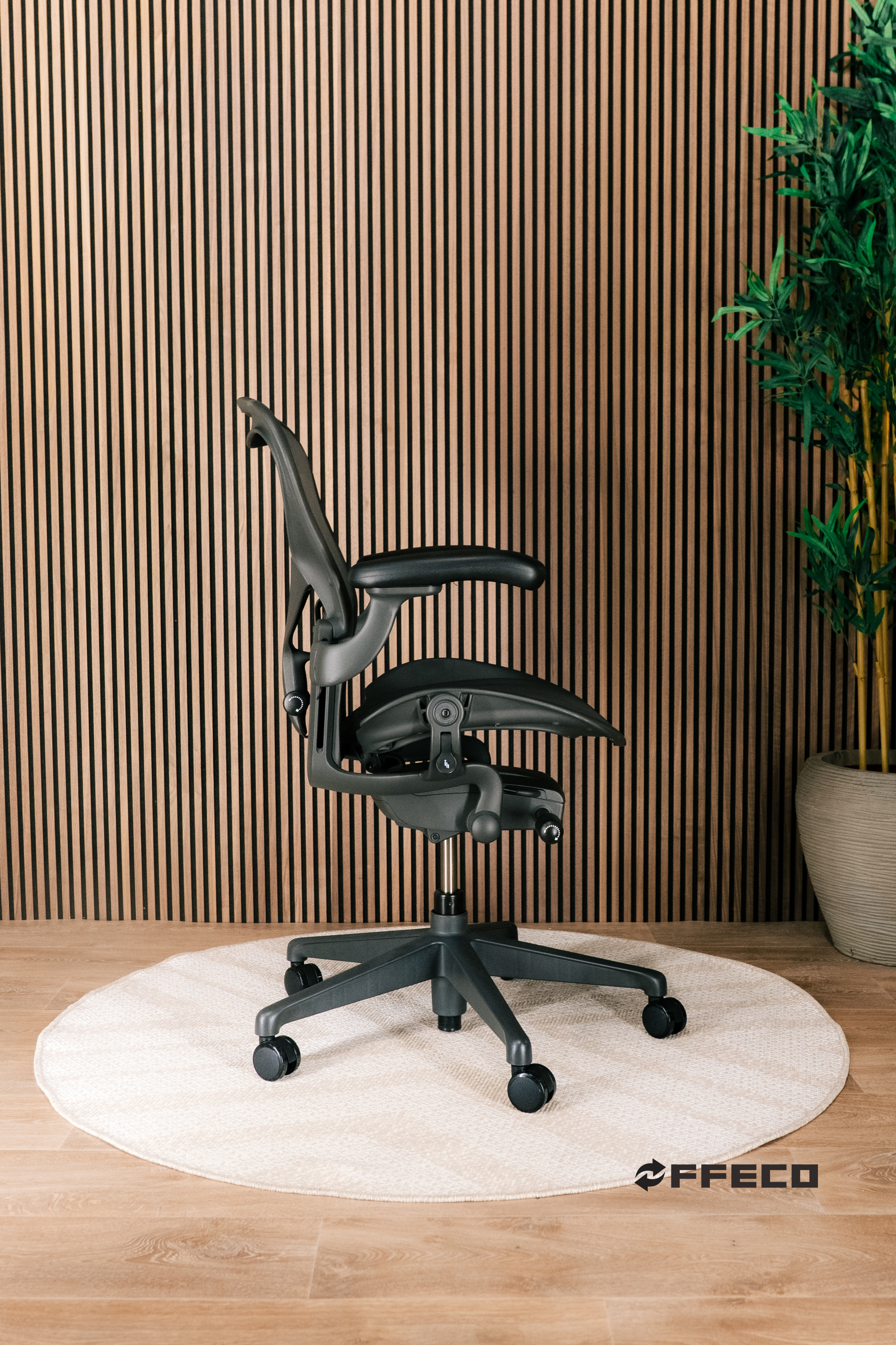 Herman Miller Aeron Remastered Lentedeal
